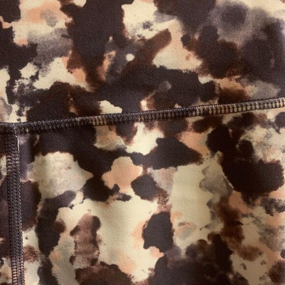 Marika Sport Purple Graphic Capri Yoga Pants Womens Size M - Picture 4 of 5